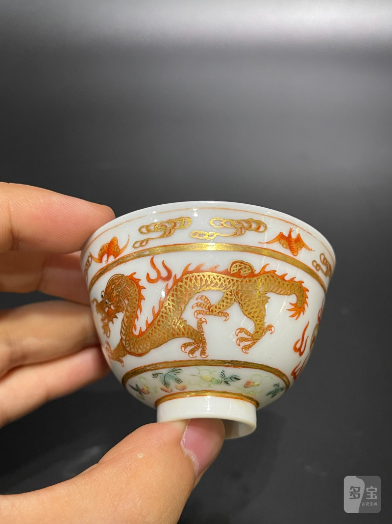 清光绪 粉彩描金双龙赶珠纹杯 - 图4